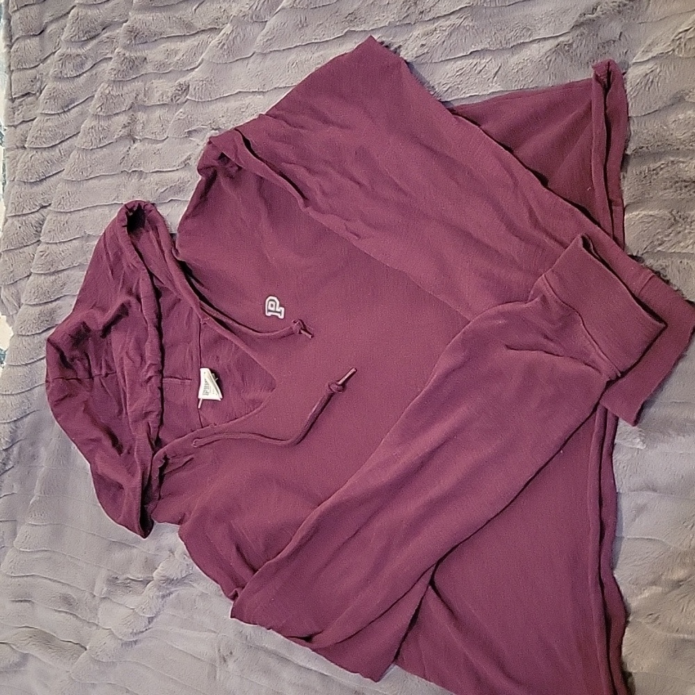 PINK long sleeve crop